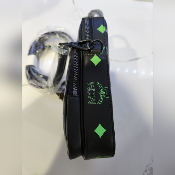 MCM Dahlia Unisex Mini Crossbody NWT men women - Picture 2 of 6